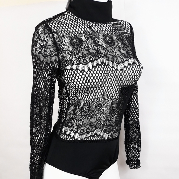 NWT $108 U.S. 8 Bohemian Bodysuit Black Sheer Lace Upper Keyhole Back Layering - Picture 5 of 8